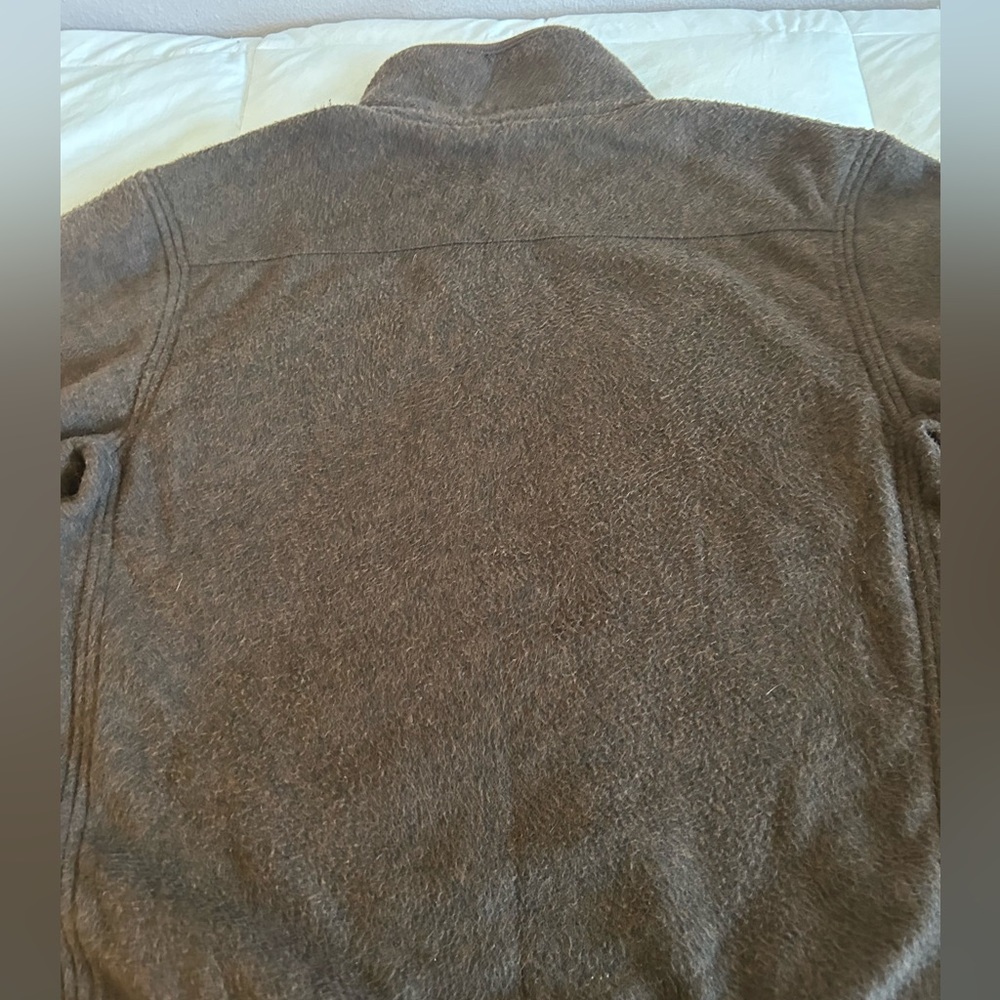 J. Peterman Brown Fleece 1/4 Zip  Pockets Men’s Size Small - Picture 7 of 11